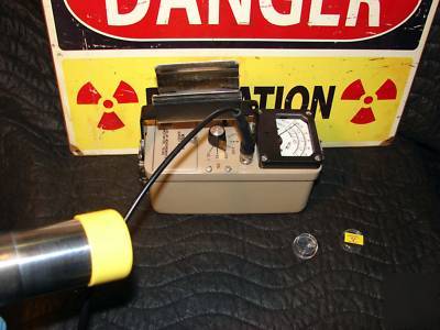 Ludlum 3 geiger counter radiation detector