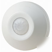 New leviton ceiling mount motion light sensor in box