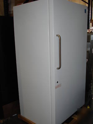 Northland refrigerator - RF265R-nsf