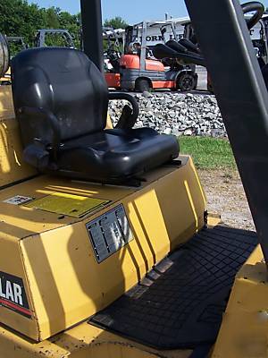 Caterpillar 10000 lb cap forklift 1999 low hours 2259