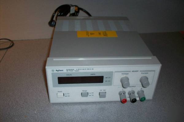Hp agilent E3610A dc power supply 0-8V, 0-3A/0-15V 0-2A