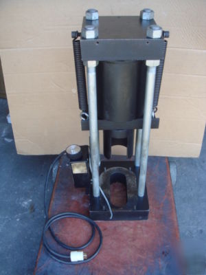 Gates power crimp 707 hydraulic hose crimper