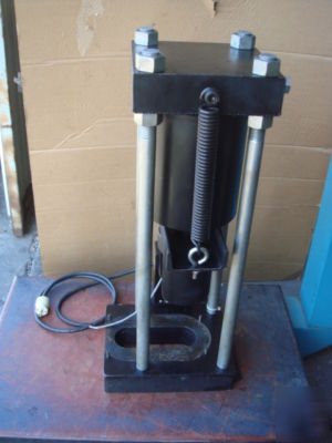 Gates power crimp 707 hydraulic hose crimper