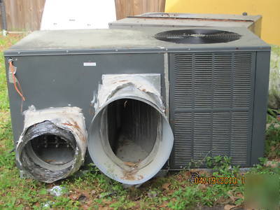 Goodman hvac unit GPH1342H21AB