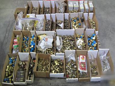 Large lot brass fitting & connector assortment 500+ lbs