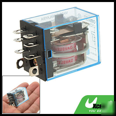 Enclosed miniature intermediate power signal relay