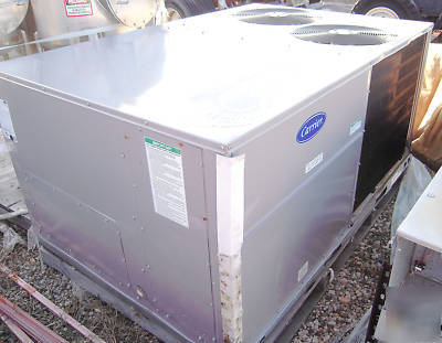 Carrier 50TM-008-V601 rooftop chiller