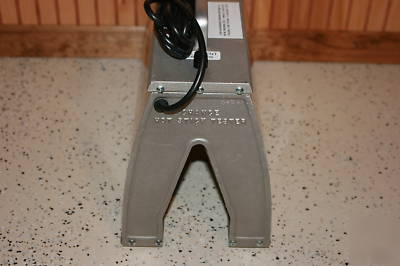 Hubbell chance wet/dry hot stick tester C403-3178