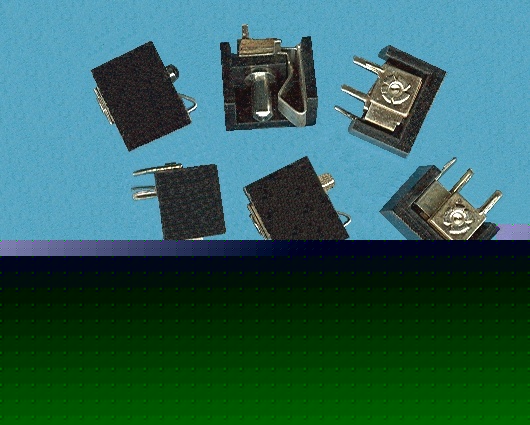 Lot (40) switched power jacks 5.5 mm od x 2.5 mm id