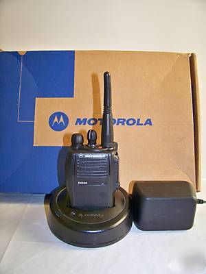 Motorola EX500 police fire two way raidos 16CH 4W uhf 