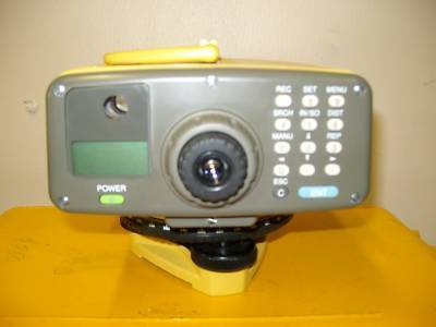 Topcon dl-101C digital level surveying equipment