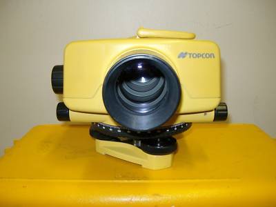 Topcon dl-101C digital level surveying equipment