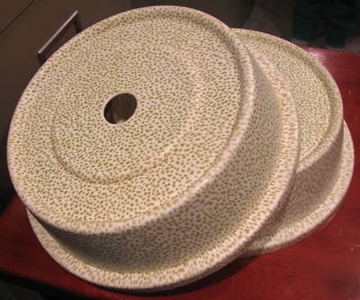 2 vented speckled restaurant microwave plate covers