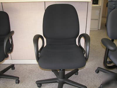 (55) steelcase sensor black office task mgmt. chairs