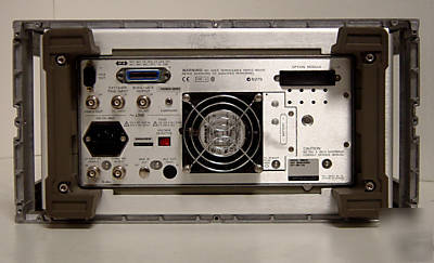 Agilent 8562EC spectrum analyzer - 30 hz to 13.2 ghz
