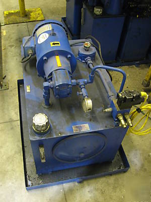 Bond fluidaire 5 hp hydraulic unit 5MTR, mfg'd: 2000 
