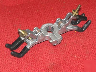 Burrell corp.-dual, 3-finger clamps - holder w/3/4