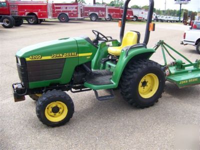 John deere 4200 tractor 