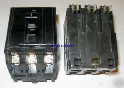 Square d qo 3 pole 20A 120 amp breaker QO320 