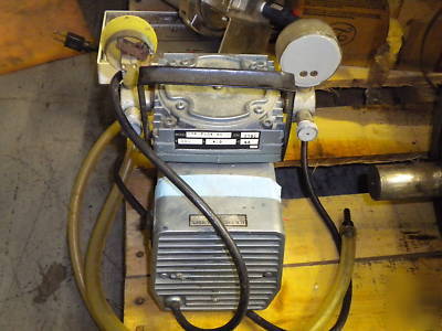 Gast vacuum pump doa-P104-aa 60PSI 1/8HP
