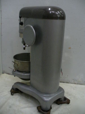 Used hobart 60 qt pizza / bakery dough mixer h-600