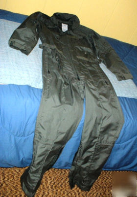 Mens 38 fire resistant one-piece army issued nomex suit