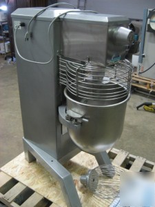 Univex 40 quart planetary mixer, model srm-40 wow