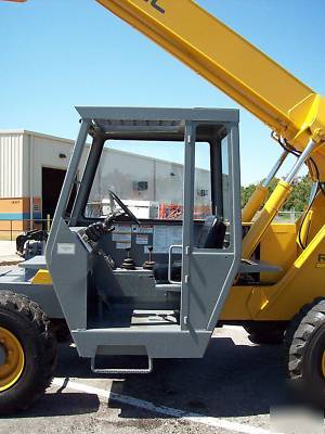 Gehl rs telescopic forklift,6000 lb, 34' height,we ship