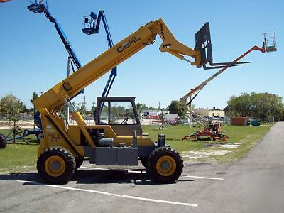 Gehl rs telescopic forklift,6000 lb, 34' height,we ship