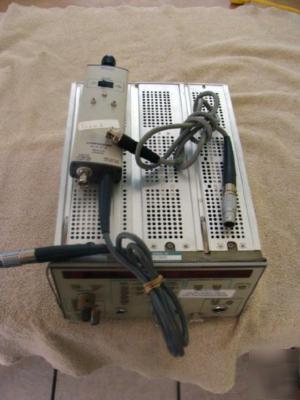 Tektronix cg 5011 program calibration generator w/opt 