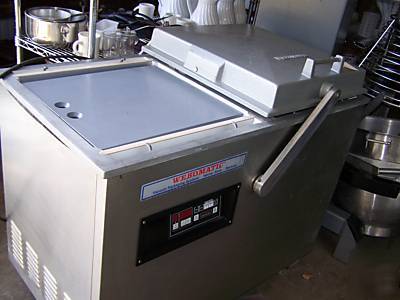 Webomatic double chamber vacuum sealer packaging machin