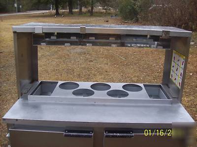 Beverage air 4' commercial sandwich prep cooler & rack