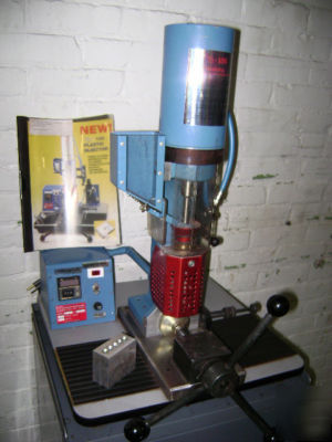 Ab plastic injector model ab-100-4