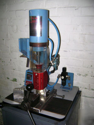 Ab plastic injector model ab-100-4