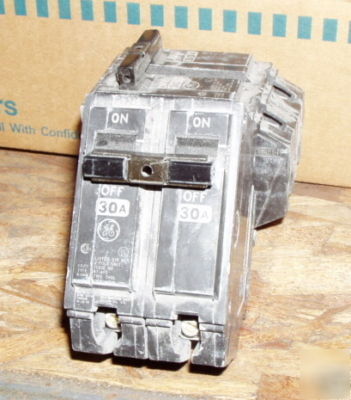 New ge THQL2130 two (2) pole circuit breaker 30 amp nos