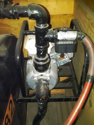 Spray giant 300 gallon sealcoat tank 