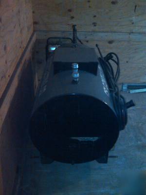 Spray giant 300 gallon sealcoat tank 