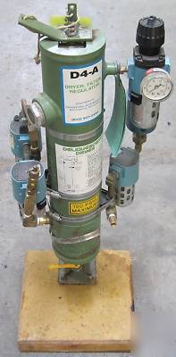 Van air systems deliquescent dryer assembly D4 spl 