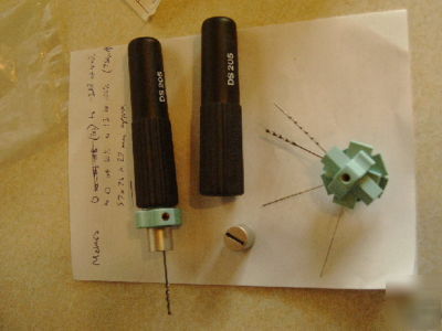 Clearance tool pricker 4 set in handle
