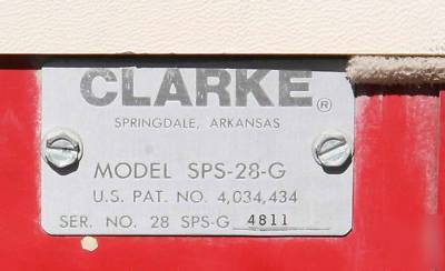 Clarke sps-28-g gas powered space sweeper broom self 