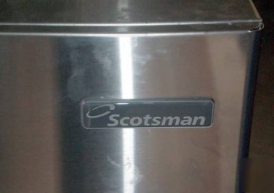 Scotsman MDT4F12A flake ice maker dispenser touch-free