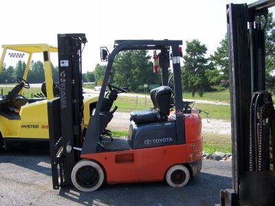 Toyota forklift truck 3000 lb cap 2004 year model