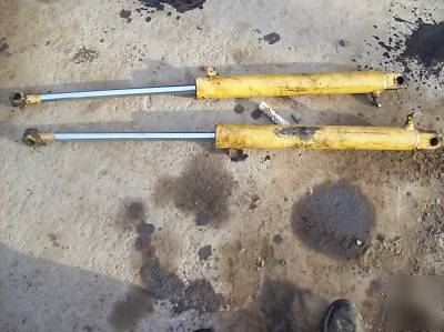 Massey ferguson northwestern skid steer lift cylinders