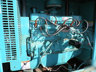 Generator, cummins onan 35 kva, propane