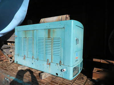 Generator, cummins onan 35 kva, propane