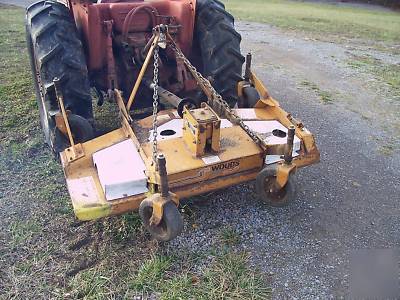 International 454 diesel tractor & 6 attachments