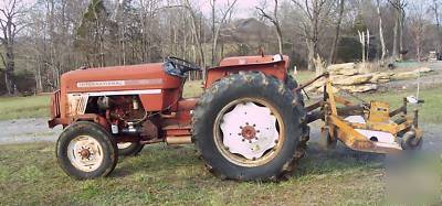 International 454 diesel tractor & 6 attachments