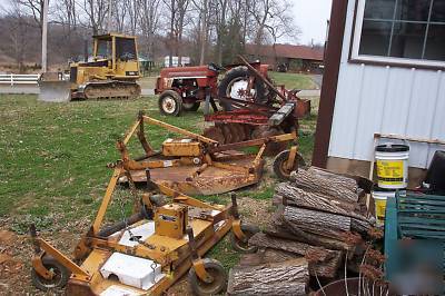 International 454 diesel tractor & 6 attachments