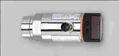New ifm efector pressure sensor / switch PN7202