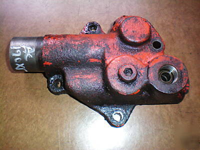 Allis chalmers 190XT hydraulic priority valve 190 pump